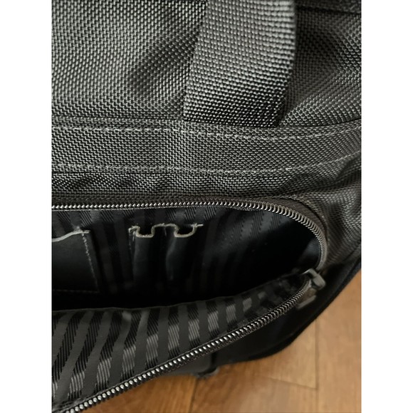 Brand New TUMI Ballistic Nylon/Leather Weekender Duffle Bag - Picture 7 of 14